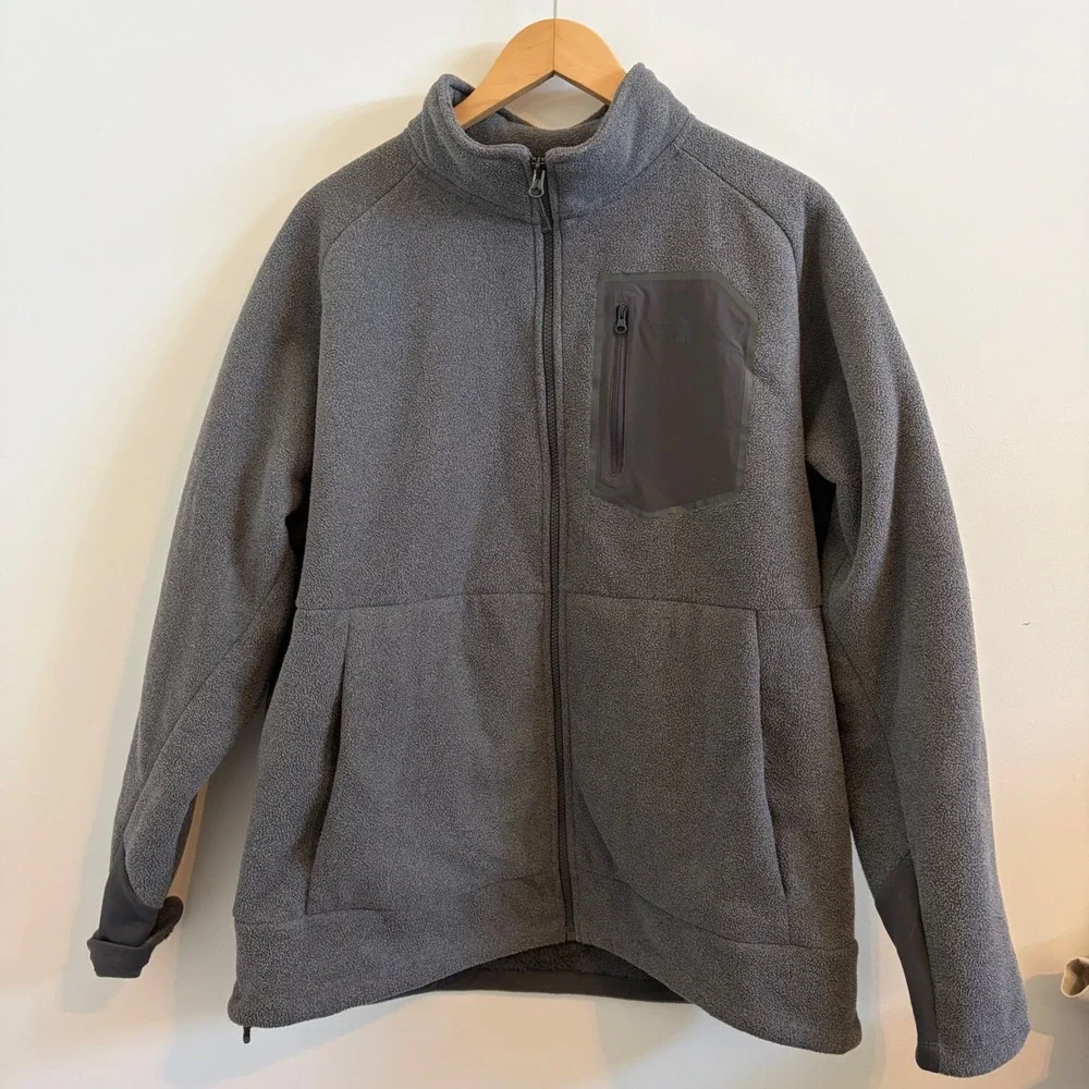 The North Face Mens Grey Full Zip Fleece Jacket Mock Neck Chest Pocket L